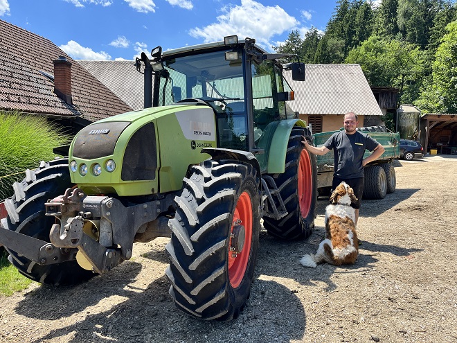 traktor Claas